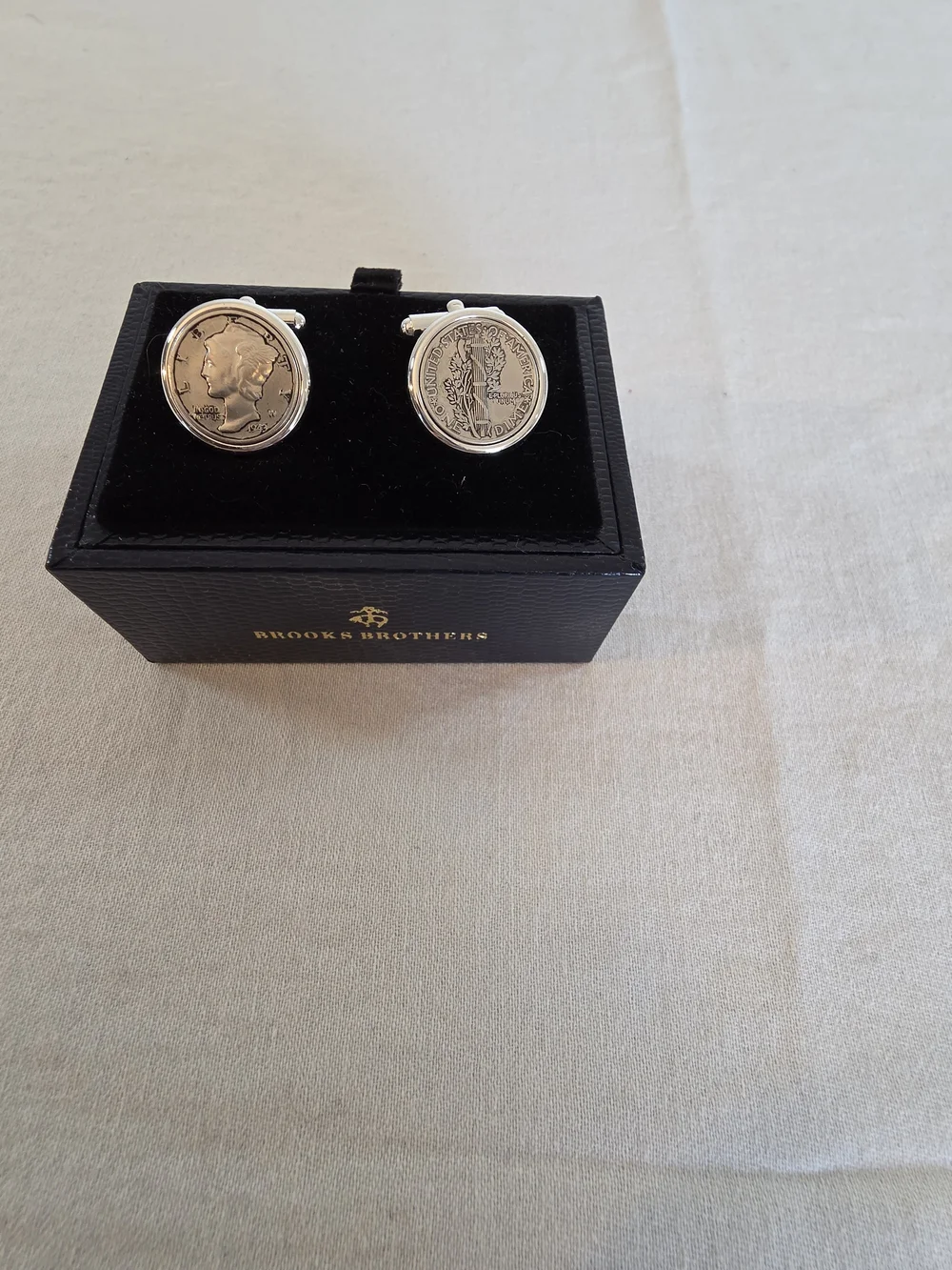 Brooks Brothers Silver Coin Round Cufflinks for Men